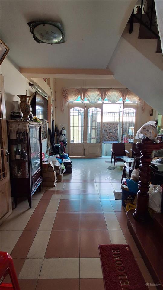 Siêu phẩm sát mt trần bình trọng  trần hưng đạo. ngang bề thế gần 6m  nở hậu  5 tầng. chỉ 18 tỷ