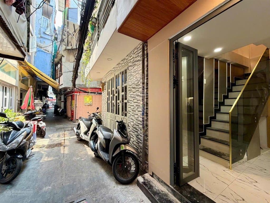 Siêu phẩm 4 tầng  thu 14tr/tháng trần hưng đạo  thông phố đi bộ bùi viện  chỉ 4.48 tỷ