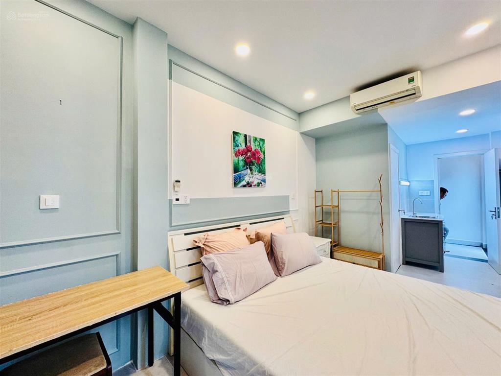 Chỉ 8 tỷ nhỉnh có ngay siêu phẩm 2mt hẻm phố tây bùi viện q1  thông cống quỳnh  thu 240tr/năm