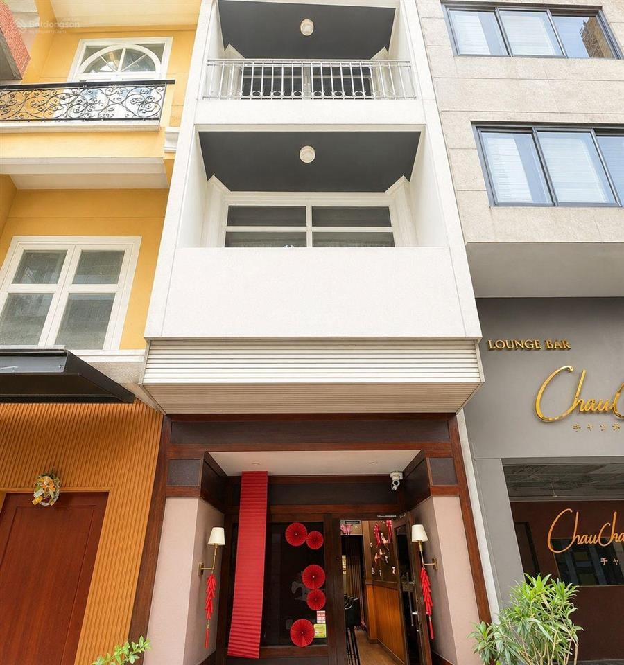 Giảm sốc 3 tỷ. chỉ còn 15,5 tỷ. siêu vị trí phố nhật lê thánh tôn  ngô văn năm  quận 1  4 tầng