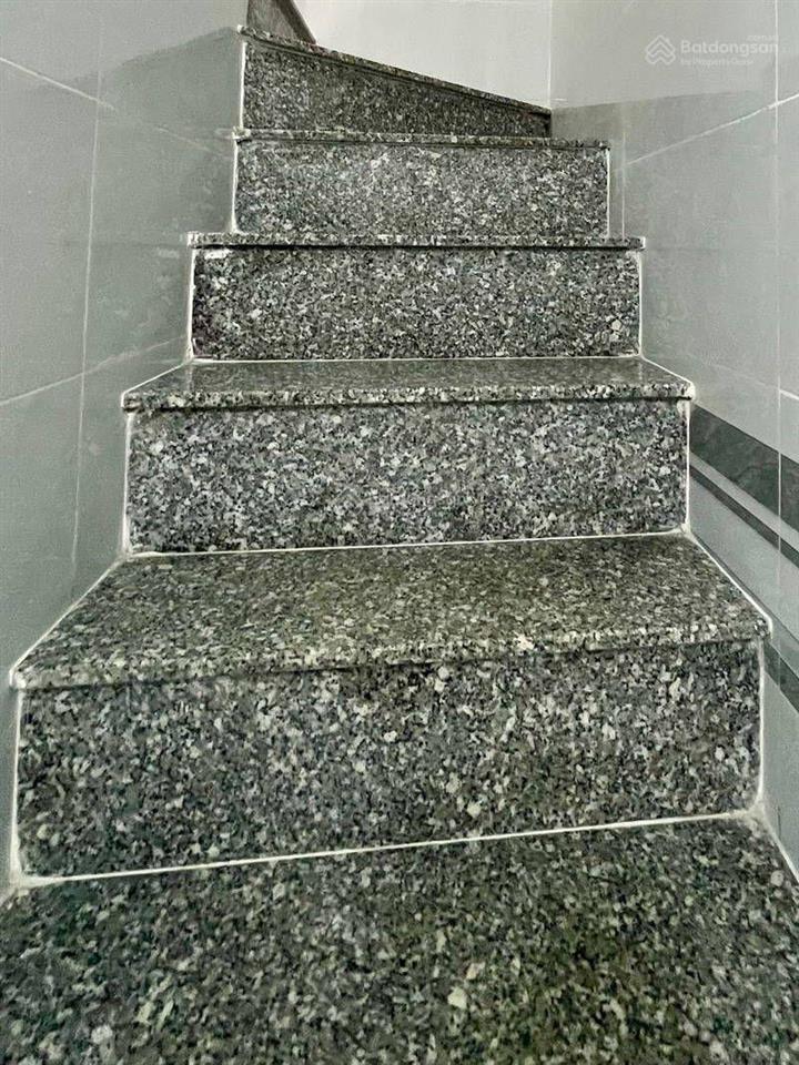 Ngang khủng 7,25m 3 tầng btct full nội thất  thu 30tr/tháng  đề thám q1  phố tây chỉ 8,x tỷ. tl