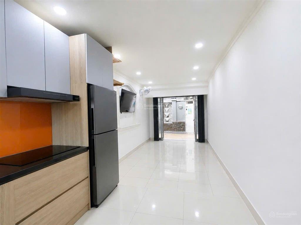 Giảm 400tr chỉ 6 tỷ có ngay nhà đẹp điện biên phủ, q3. full nội thất  vài bước tới hxh, 30m tới mt