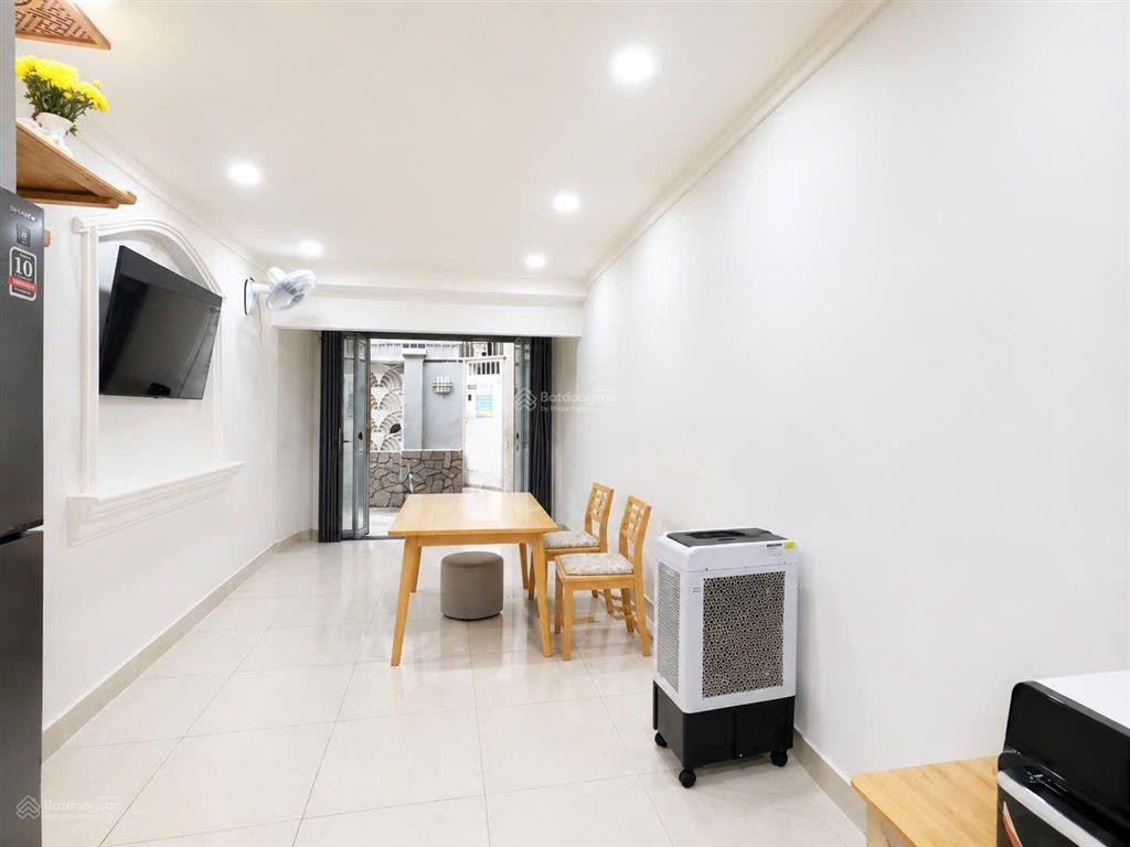 Giảm 400tr chỉ 6 tỷ có ngay nhà đẹp điện biên phủ, q3. full nội thất  vài bước tới hxh, 30m tới mt