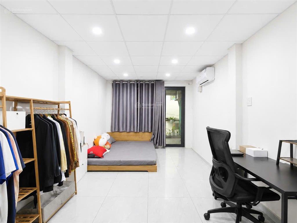Giảm 400tr chỉ 6 tỷ có ngay nhà đẹp điện biên phủ, q3. full nội thất  vài bước tới hxh, 30m tới mt