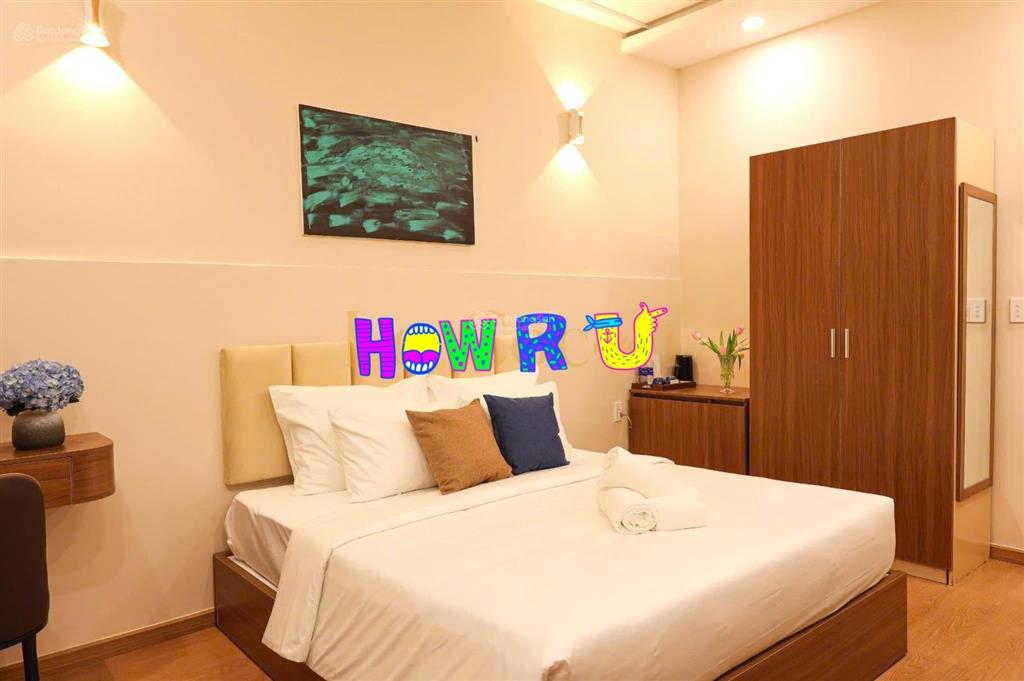 Chỉ 34 tỷ có ngay ks hxh lý tự trọng  kế chợ bến thành  11 phòng  pccc  thang máy  thu 2tỷ/năm