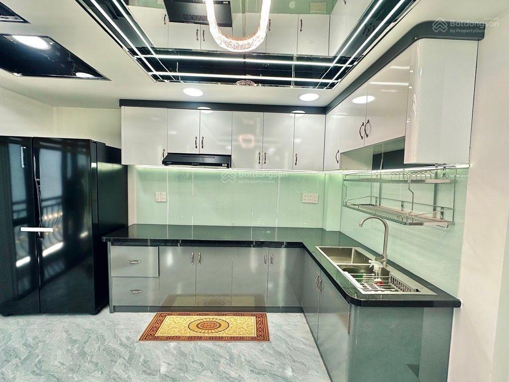 Bán nhà hxh hoàng bật đạt, p.15, tân bình, 45m2, 4 tầng, nhà mới, khu dân trí cao, sổ vuông, 7,5 tỷ