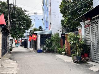 Bán nhà chính chủ hxh thông 6m quang trung, đối diện mercedes, 4 tầng btct, khu nhà đẹp, 7,9 tỷ