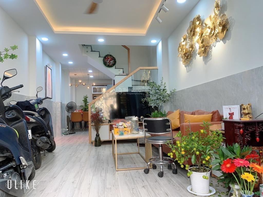 Bán nhà chủ xây ở hxh thống nhất, 45m2, 3 tầng btct, sổ vuông, ko lộ giới, sát mặt tiền, giá 7 tỷ