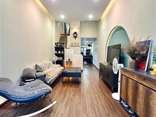 Bán nhà hẻm nhựa 5m thống nhất, p11, 55m2, 3 tầng btct, nhà kiến trúc sư decor siêu đẹp, 7,4 tỷ tl