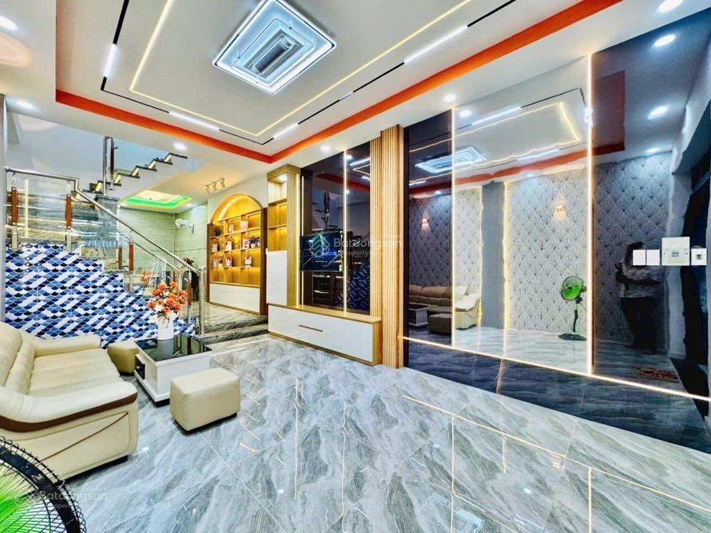 Siêu hiếm 70m2, 3 tầng  bán nhà 4*18 vuông, huỳnh văn nghệ, tân bình, hẻm xe hơi 5m, chỉ 7,65 tỷ