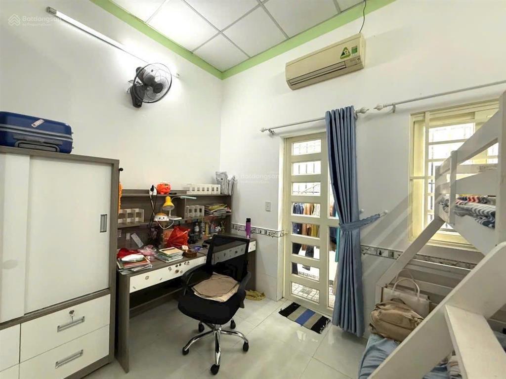 Bán nhà hxh quang trung, 60m2, 2 tầng bê tông kiên cố, khu phố phân lô an ninh, sổ vuông, 4,6 tỷ tl