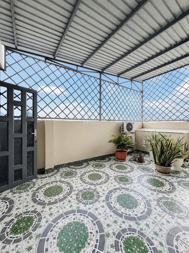 Bán nhà hẻm xe hơi nguyễn duy cung, cách mặt tiền 30m, 4*22 vuông cn 88m2, 5 tầng thang máy 450kg
