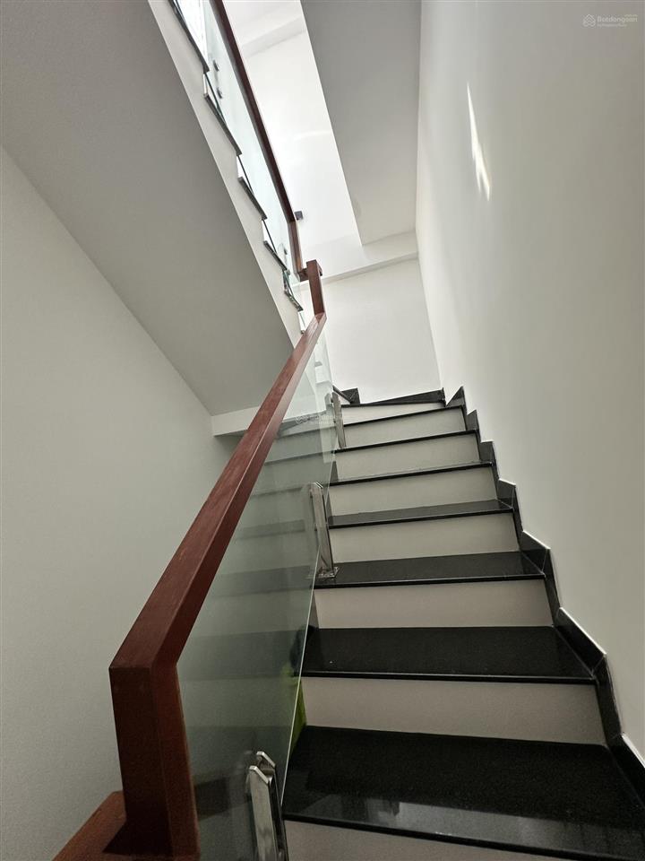 Bán nhà hẻm ô tô thông 6m nguyễn văn khối, 42m2 vuông, 4 tầng btct chính chủ xây ở, chỉ 6,9 tỷ tl
