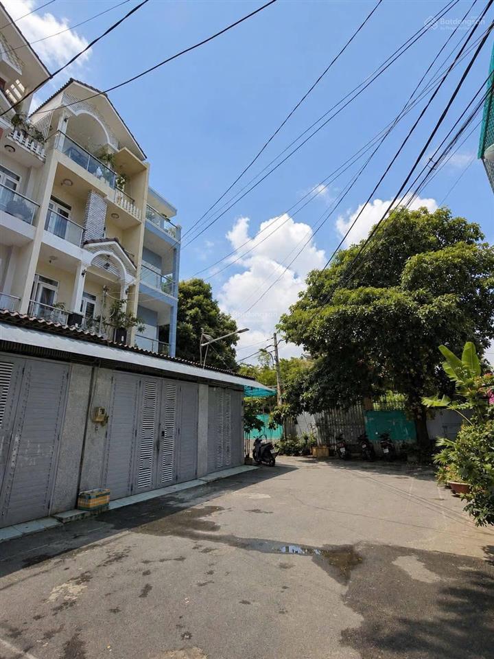 Bán nhà hxh phạm văn chiêu, 70m2, 4 tầng btct, sân đậu oto, gần công viên, vuông vức, chỉ hơn 7 tỷ