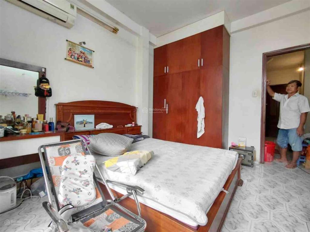 Chủ đi định cư  bán gấp nhà hxh 4 tầng phạm văn hai  55m2  khu dân trí  hẻm thông sạch  11,5 t