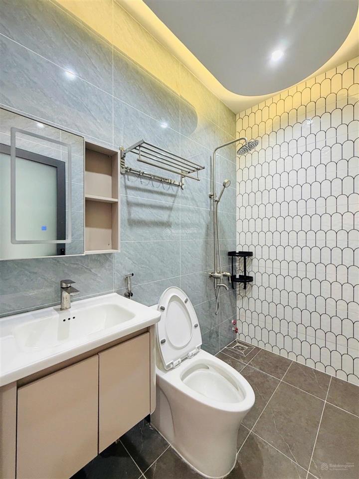 Bán nhà hxh nguyễn sỹ sách 40m2, 3 tầng btct, sát mặt tiền, hẻm an ninh sạch đẹp, chỉ 5,9 tỷ