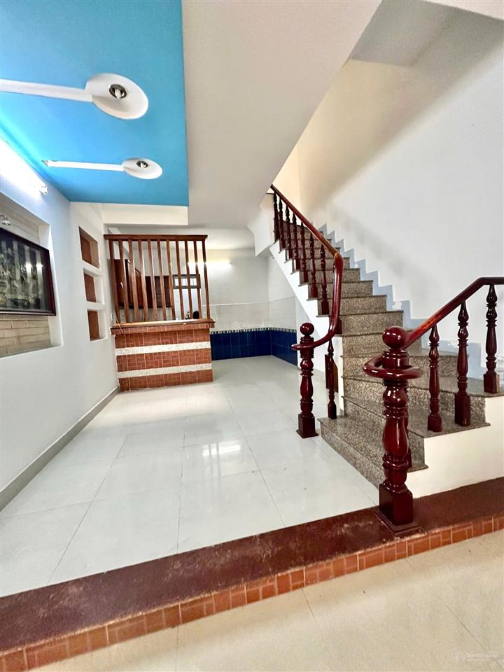Chính chủ bán nhà hxh 6m thông quang trung  chợ hạnh thông tây  60m²  4 tầng  công nhận đủ