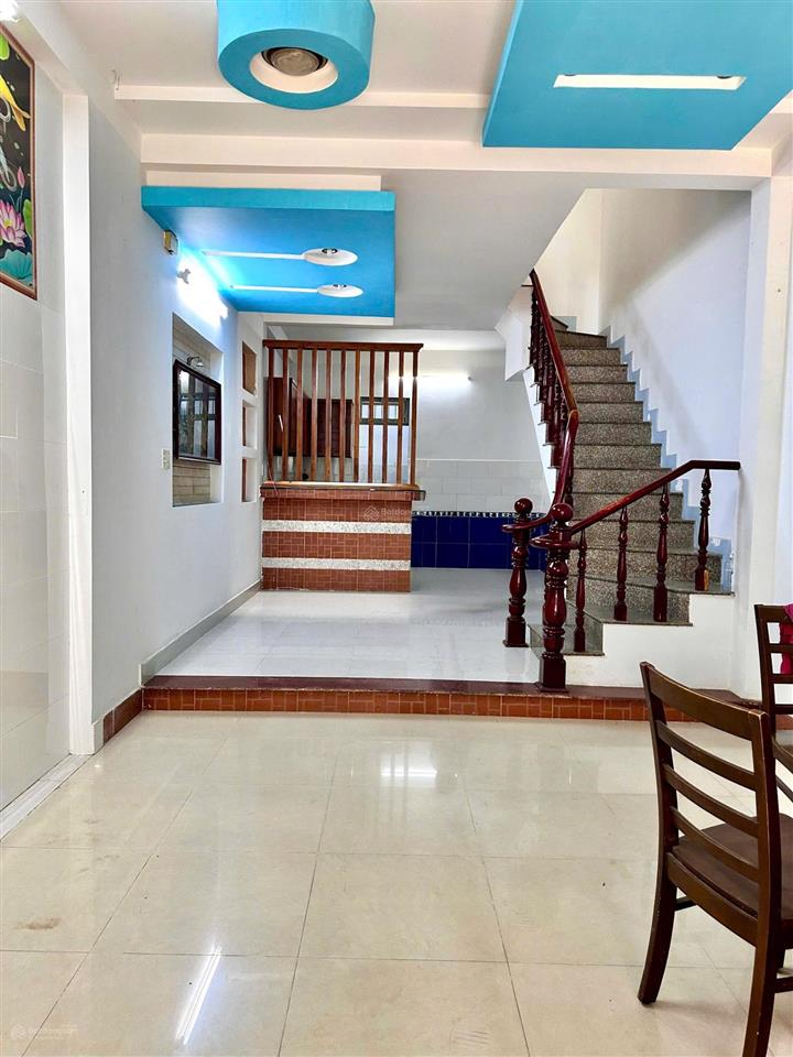 Chính chủ bán nhà hxh 6m thông quang trung  chợ hạnh thông tây  60m²  4 tầng  công nhận đủ