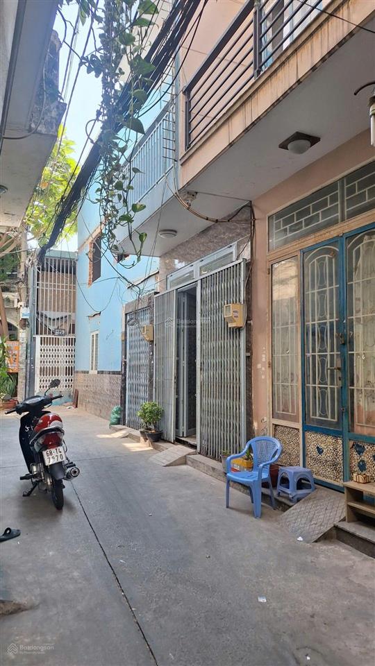 Bán nhà nguyễn văn khối  3 tầng  18m²  cách mặt tiền 10m  hẻm thoáng sạch sẽ  3,15 tỷ
