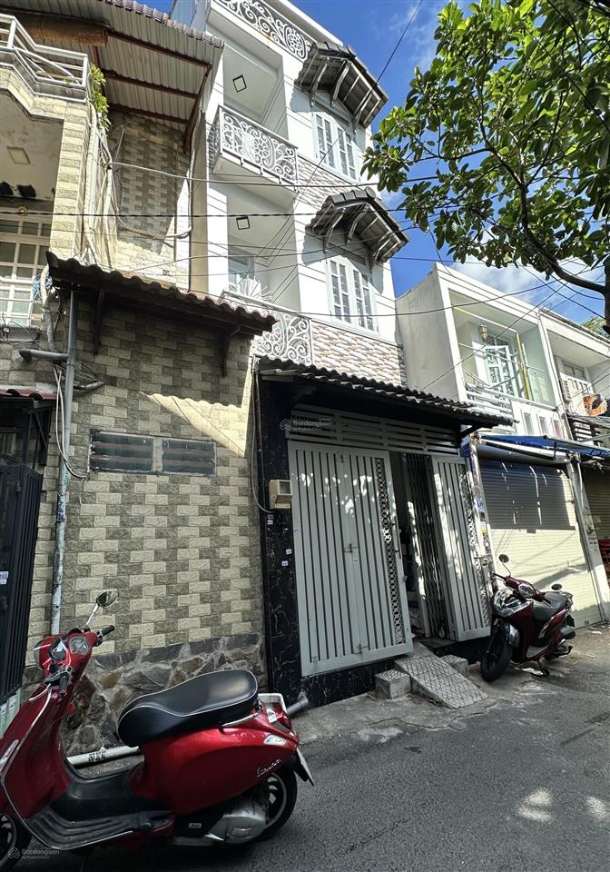 Bán nhà nguyễn tư giản, hẻm xe hơi thông, 30m², 4 tầng btct, vừa ở vừa kinh doanh, sạch đẹp ở ngay