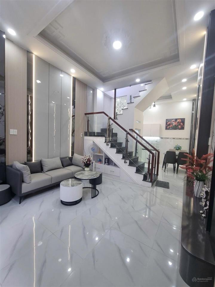 32m2  1 trệt 1 lầu  shr  vuông vức  thống nhất ngay cityland nguyễn văn lượng  4,55 tỷ
