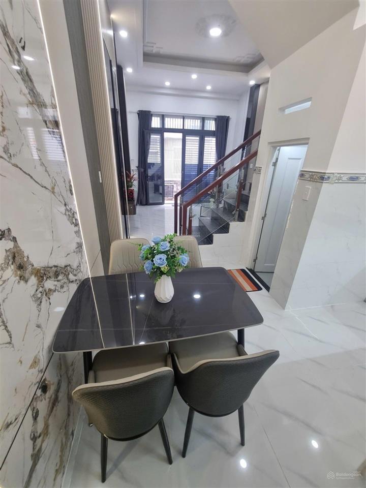 32m2  1 trệt 1 lầu  shr  vuông vức  thống nhất ngay cityland nguyễn văn lượng  4,55 tỷ