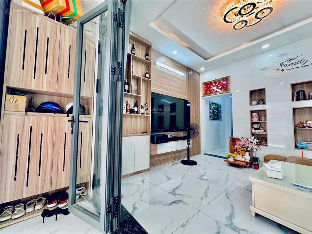 Chính chủ bán nhà quang trung  48m2  1 trệt 1 lầu đúc  shr vuông  ngay emart phan huy ích