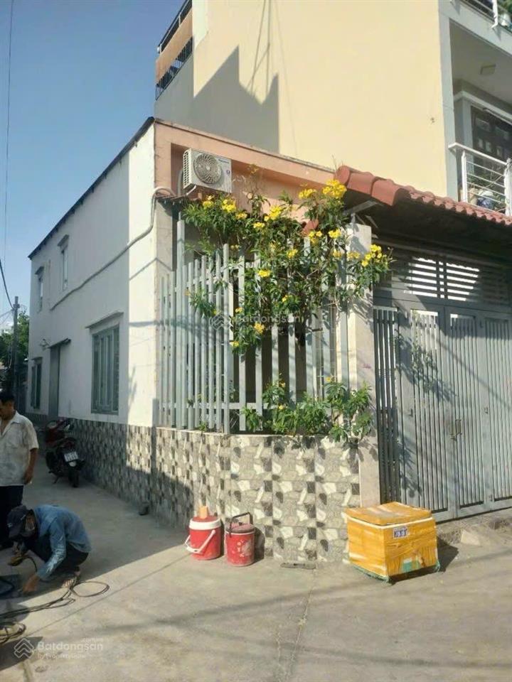 Bán nhà hxh trần thị trọng (cống lở), 50m2, 2 tầng, căn góc không lộ giới, sân để xe rộng, 5,5 tỷ