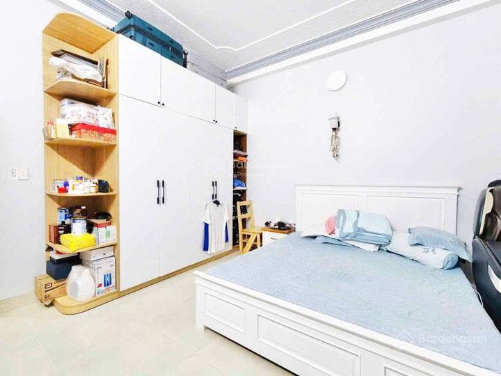 Bán nhà 4 tầng, mặt tiền đỗ thị tâm, cạnh chợ tân hương, 77m2, hơn 10 tỷ tl