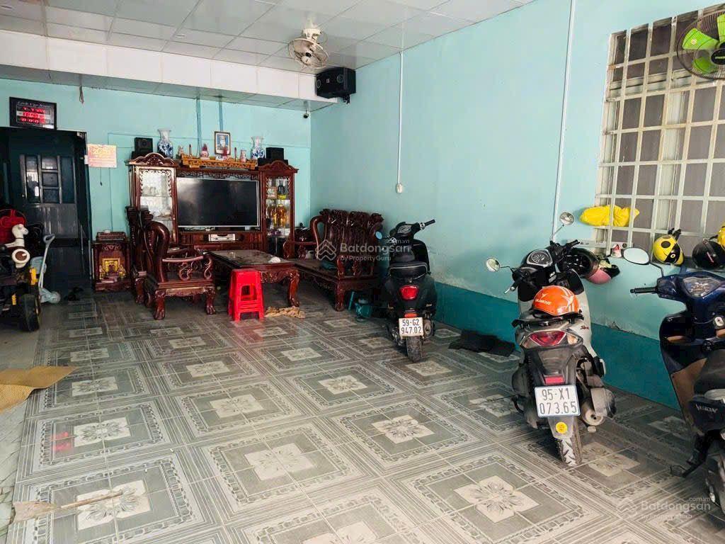 Bán nhà phú định, 90m2, 4x23m, hơn 4 tỷ