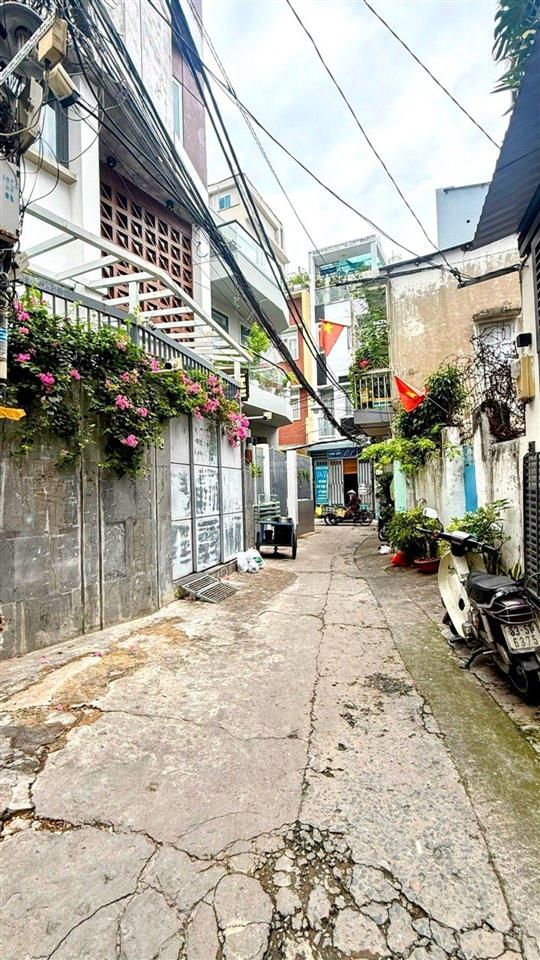 Nhà văn thân, sát mặt tiền, 60m², 4 tỷ hơn