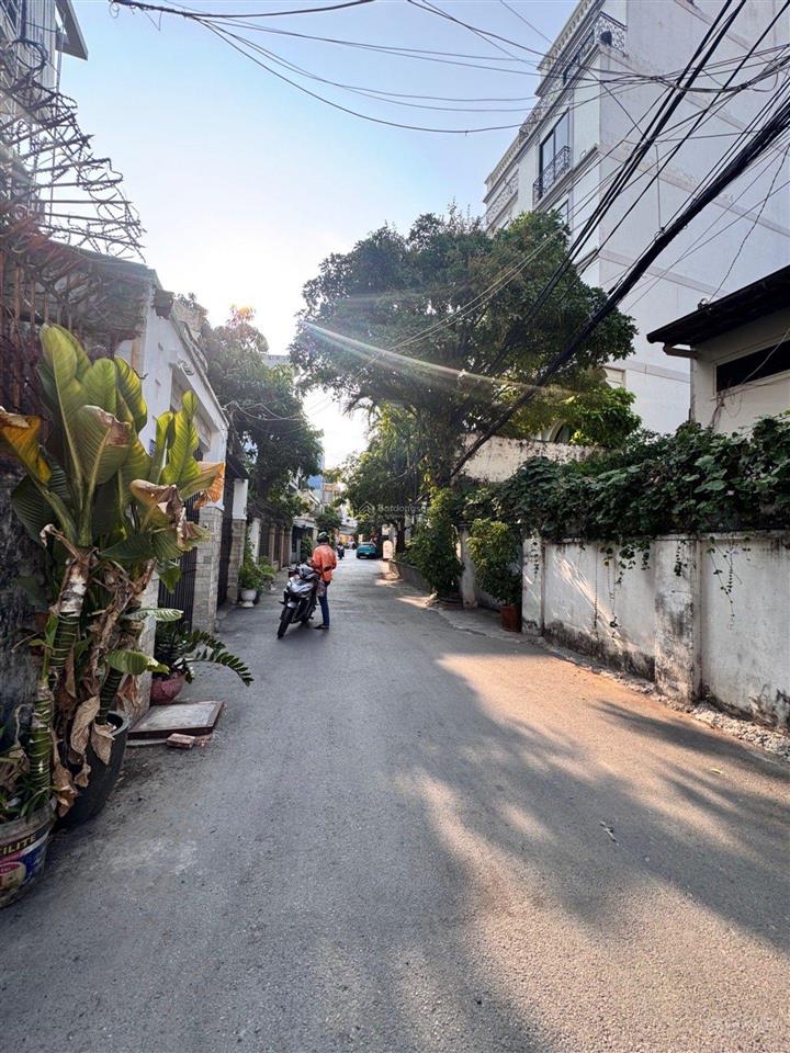 Nhà 4 tầng, hẻm ô tô, sát mặt tiền phạm văn chí, 75m², hơn 6 tỷ