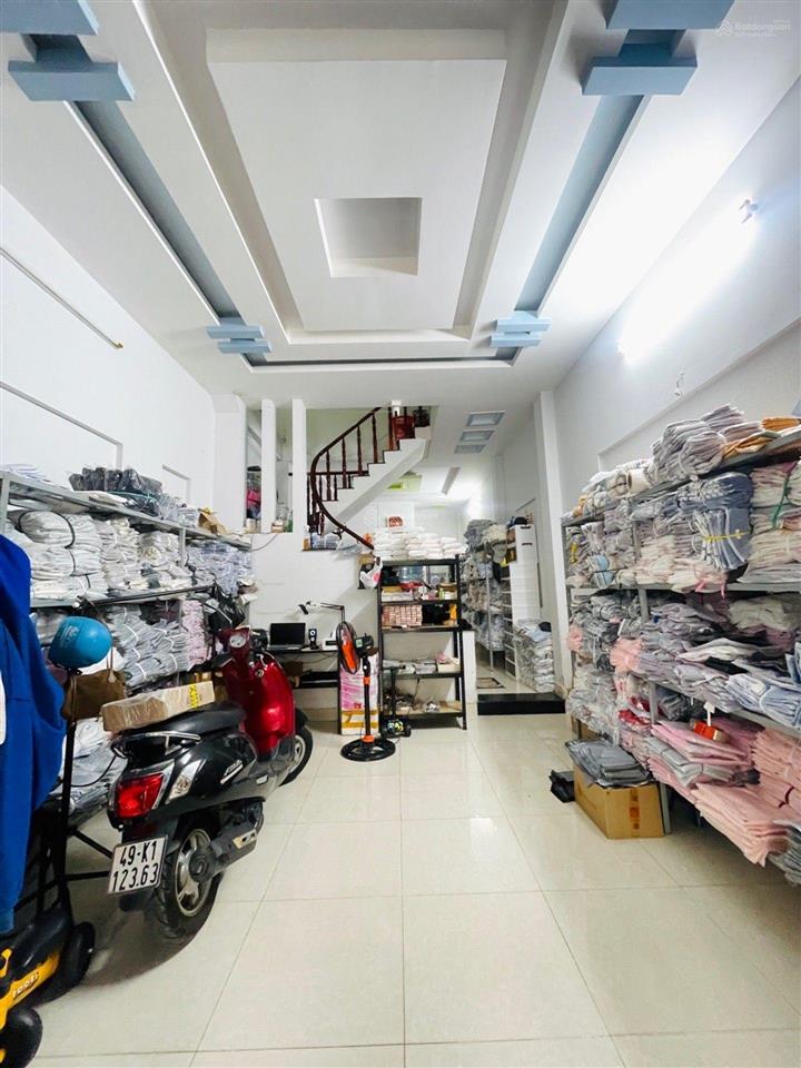 Nhà phú định, sát bình phú, 60m2, hơn 3 tỷ