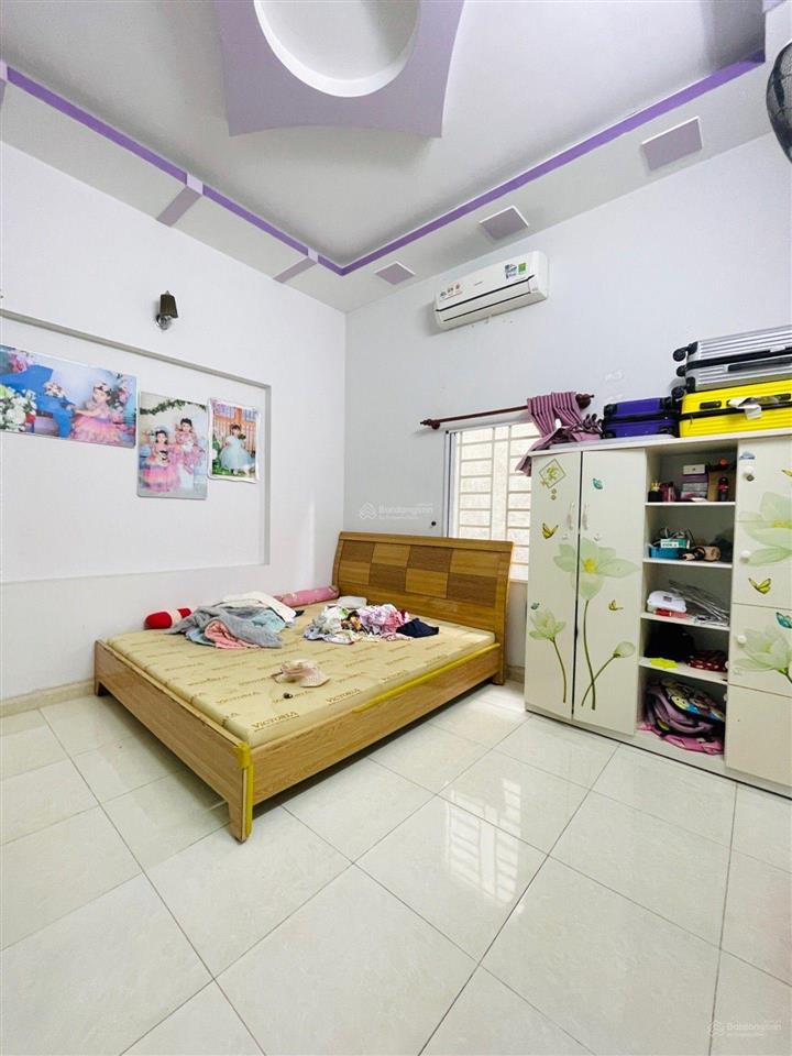 Nhà phú định, sát bình phú, 60m2, hơn 3 tỷ