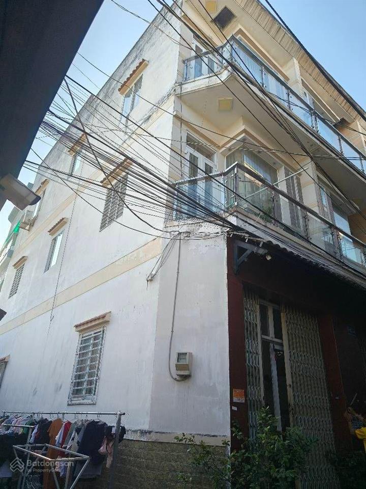 Bán nhà trương đình hội  p.16, q8 ( cũ )  căn góc hẻm thoáng, ko vạc góc, 3 tầng, 46m2