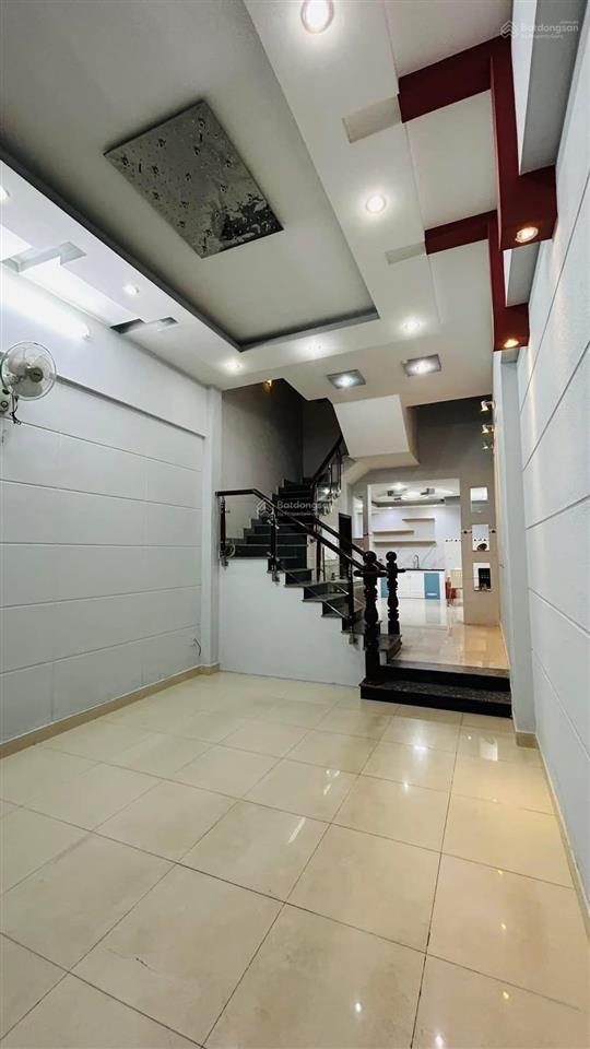 Cho thuê nhà 254/ lê văn thọ p11 gò vấp 4m x 17m 4pn 5wc khép kín hướng nam