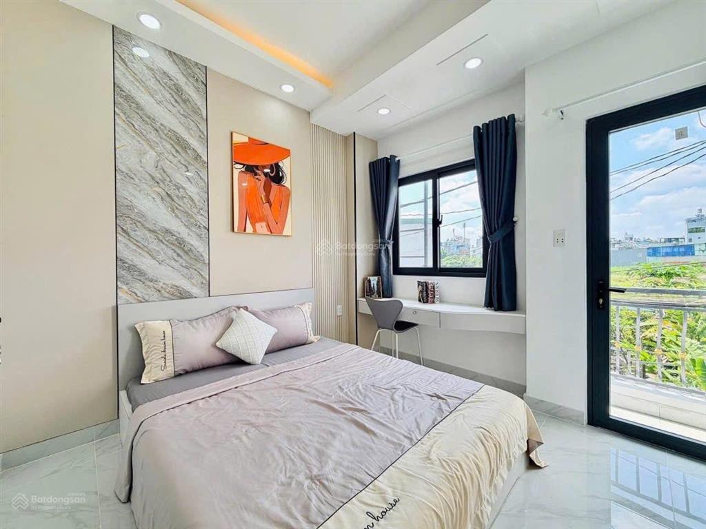 Cho thuê nhà mới 100% 237// phạm văn chiêu p14 gò vấp 4m x 12m 3pn 3wc full nội thất