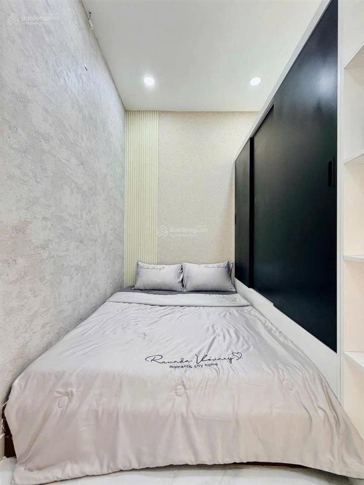 Cho thuê nhà mới 100% 237// phạm văn chiêu p14 gò vấp 4m x 12m 3pn 3wc full nội thất