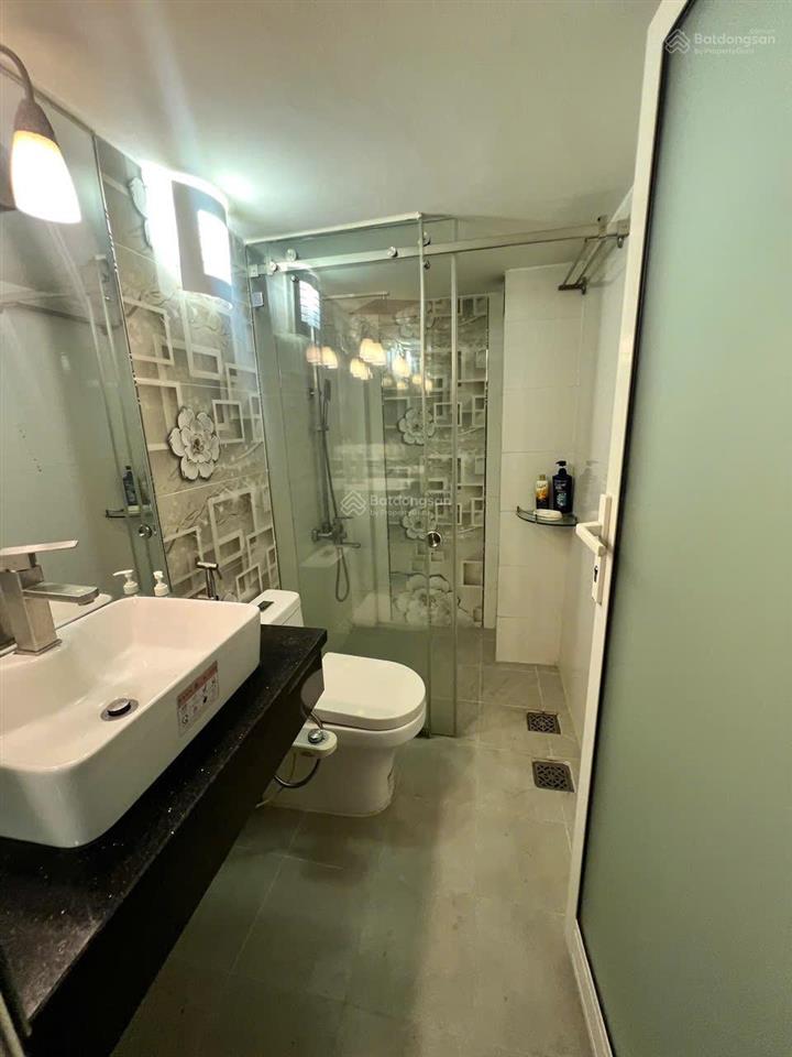 Cho thuê nhà hẻm xe hơi đậu trong nhà 50 quang trung p10 gò vấp 4mx17m 3pn 4wc gần ngã 5
