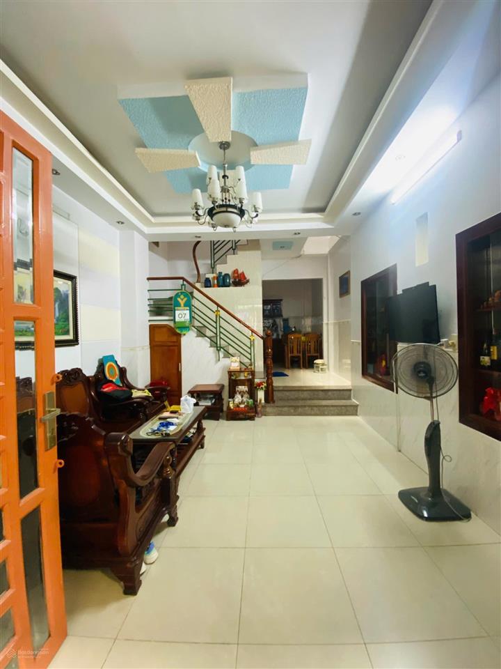 Cho thuê nhà 440// thống nhất p16 gò vấp 4,5x10m 3pn 3wc gần trường võ thị sáu
