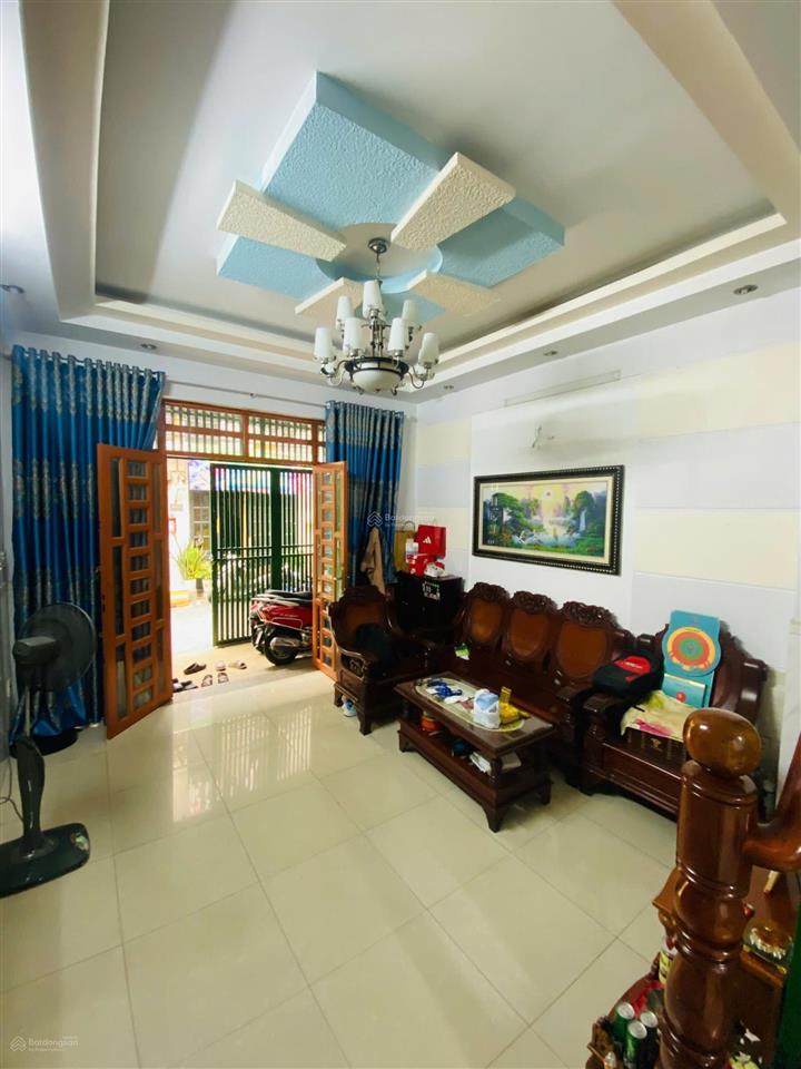 Cho thuê nhà 440// thống nhất p16 gò vấp 4,5x10m 3pn 3wc gần trường võ thị sáu