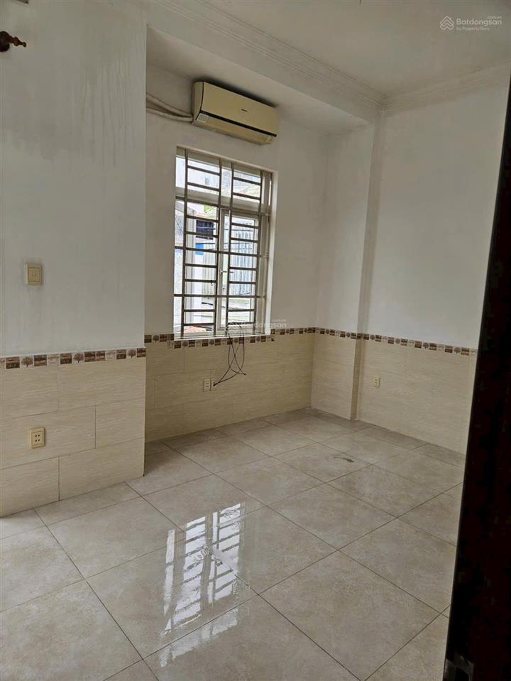 Cho thuê nhà hẻm xe hơi 350/ lê đức thọ p6 gò vấp 5m x 10m 4pn gần công viên gò vấp