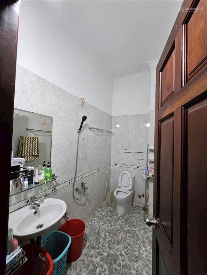 Cho thuê nhà hẻm xe hơi 350/ lê đức thọ p6 gò vấp 5m x 10m 4pn gần công viên gò vấp