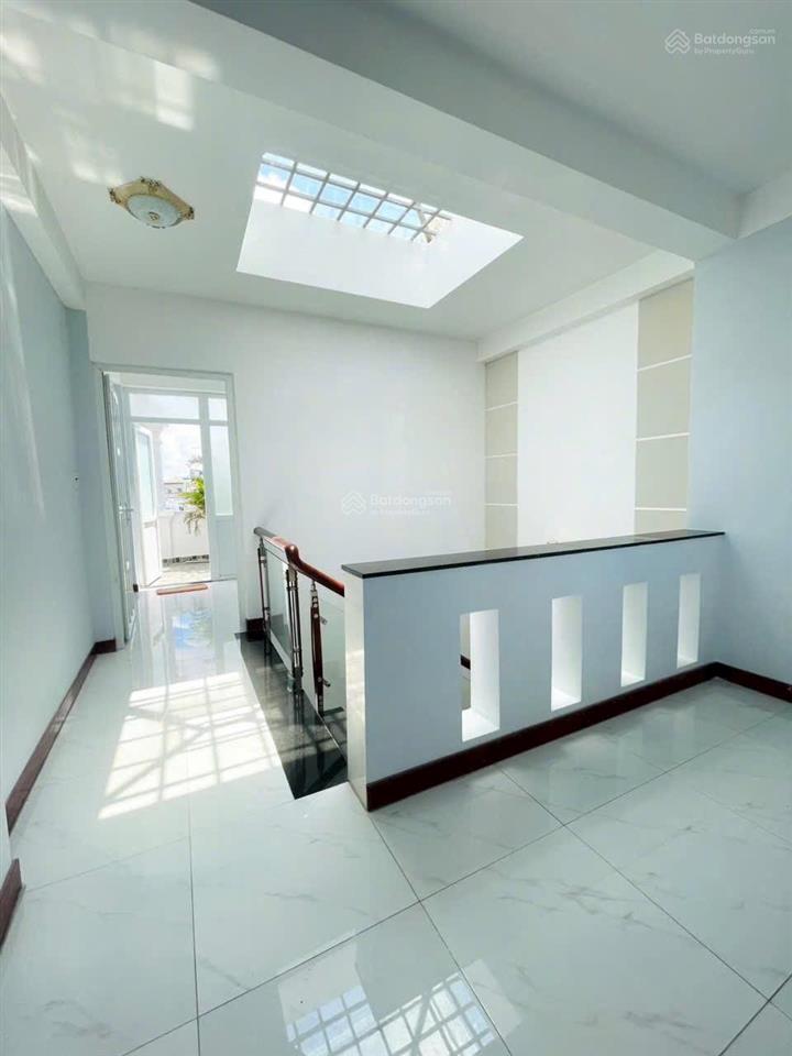 Cho thuê nhà hẻm xe hơi thống nhất, phường 11, quận gò vấp 4m x 16m 5pn 5wc full nội thất