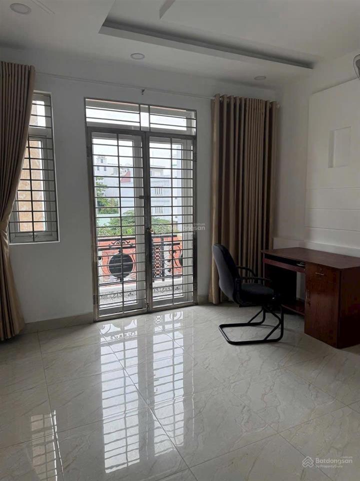 Cho thuê nhà hẻm xe hơi 141/đường số 28 p6 gò vấp 4m x 15m 4pn 5wc kép kín gần chợ an nhơn