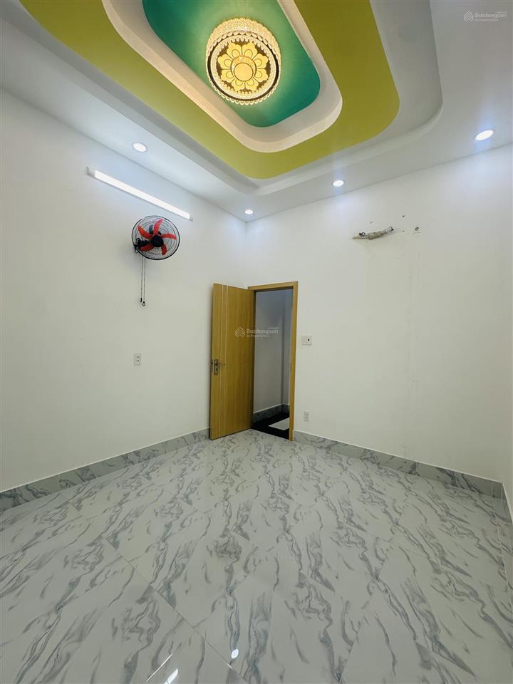 Cho thuê nhà nguyễn văn khối, p9 gò vấp 3,5m x 14m 3pn 2wc sân để xe