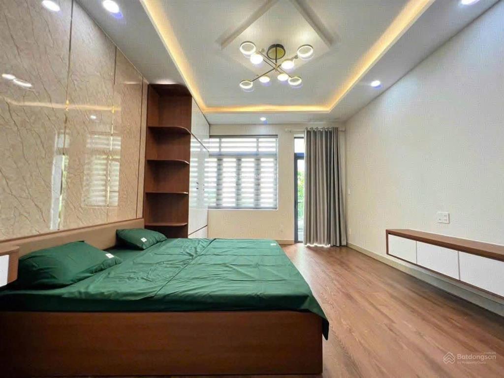 Cho thuê nhà hẻm xe hơi 7m 496/dương quảng hàm p6 gò vấp 4m x 12m 3pn 4wc