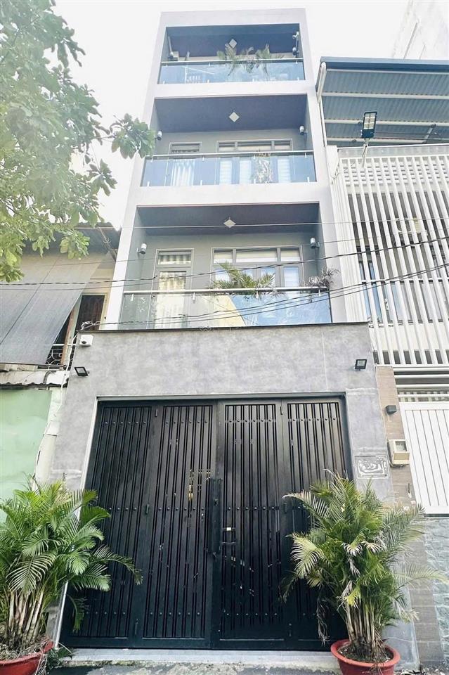 Cho thuê nhà hẻm xe hơi 7m 496/dương quảng hàm p6 gò vấp 4m x 12m 3pn 4wc