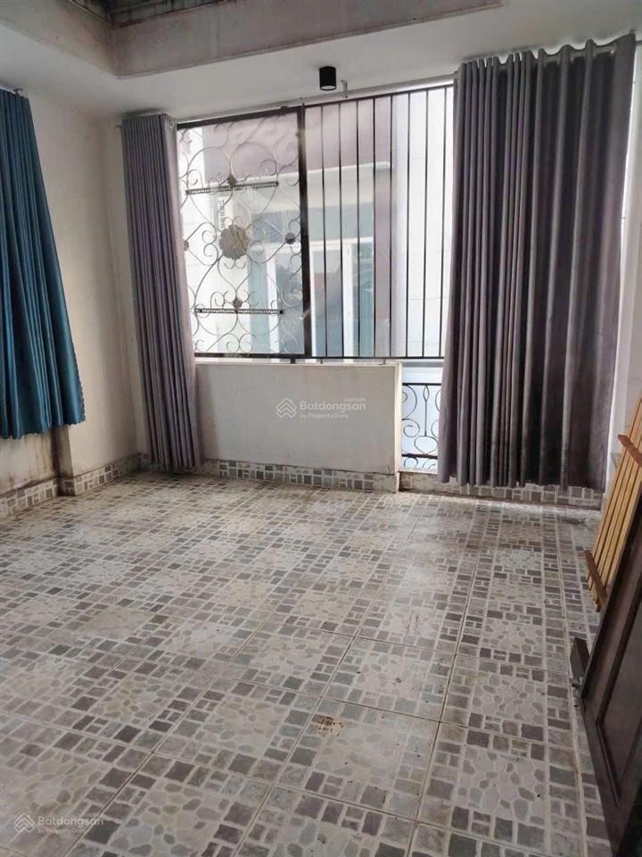Cho thuê nhà hẻm xe hơi đường số 28 p6 gò vấp 4m x 13m trệt 2 lầu 3pn 2wc gần trường trần hưng đạo