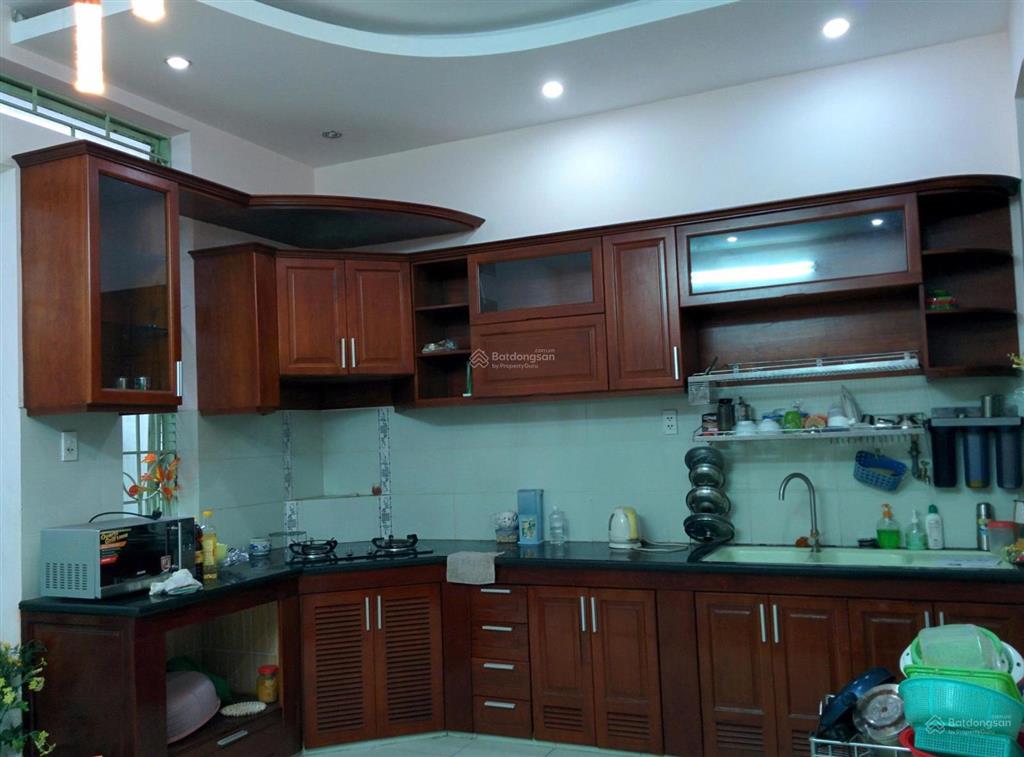 Cho thuê nhà hẻm xe hơi dương quảng hàm phường an nhơn, gò vấp 5m x 18m 4pn 5wc